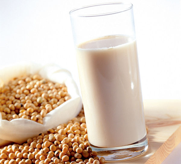 Tác dụng của sữa đậu nành với bệnh nhân bị buồng trứng đa năng